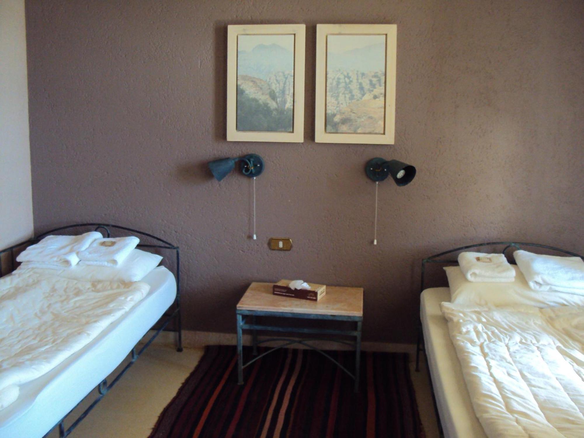 Dana Guesthouse Eksteriør billede